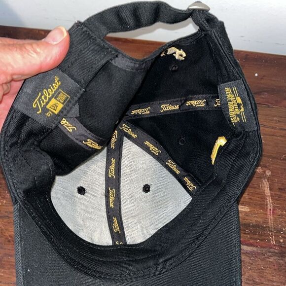 Pittsburgh Pirates Hat Cap Embroidered Black Golf Baseball Mens Sewn Titleist - Picture 5 of 5